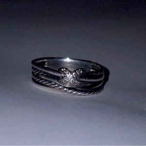 David Yurman X crossover ring with diamonds